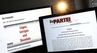 Die Partei verhöhnt Paderborner Politiker - es folgt eine Strafanzeige
