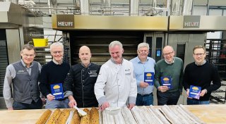 Gütersloher Schenke-Bäcker produzieren den „längsten Stollen Westfalens“