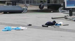 Polizei schießt in Düsseldorfer Zentrum auf Mann mit Waffe
