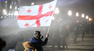 Georgien: Ausschreitungen bei Demonstration gegen Regierung