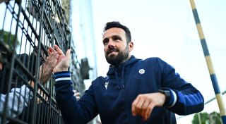 Neuer Trainer des SC Paderborn verpasst DFB-Pokalsieg beim Abschied vom KSC
