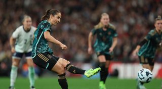 DFB-Frauen ohne Däbritz und Lohmann gegen Australien