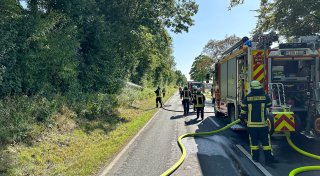Bahnstrecken-Sperrung in Porta: Funken aus Zug-Bremsanlage entzündeten Feuer