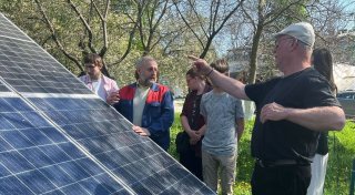 Biohaus-Stiftung aus Paderborn bringt Solarstrom für Krankenhäuser in die Ukraine