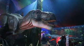 Urzeit trifft Hightech: Bielefelds Dino-Ausstellung im Test
