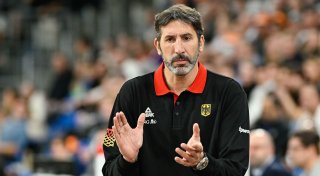 Basketballer holen ersten Sieg mit neuem Bundestrainer