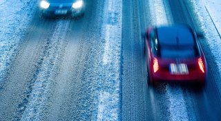 Auf glatten Straßen Richtung Wochenende