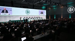 DFB-Boss: Null Toleranz für Gewalttäter und Krawallmacher