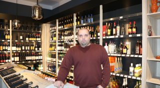 Feinkost-Geschäft in Gütersloh schließt - Kritik an den Parkgebühren in der Innenstadt