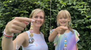 Siebenjährige aus Paderborn spendet 752 Euro für krebskranke Kinder