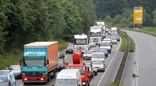 Vom Luxusgut zur Massenmobilität: So viele Autos fahren auf den Straßen im Kreis Herford