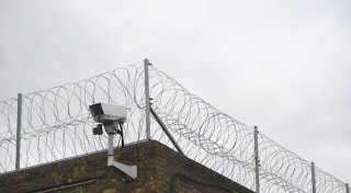 Romanze mit Insasse: Gefängniswärterin in England verurteilt