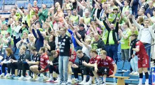 Bielefelder Handballer blicken gespannt zur Konkurrenz