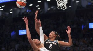 Sabally-Schwestern starten mit Siegen in neue WNBA-Saison