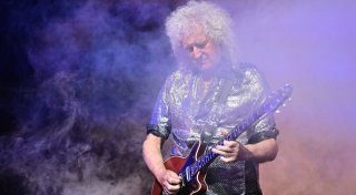 Warum der Queen-Gitarrist sich ständig verspielt