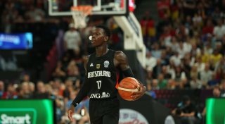 Basketball-Kumpel Theis über Schröder: «Hut vor ihm ziehen»