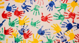 Etwa jedes vierte Kind wächst in kinderreicher Familie auf
