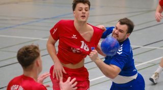 Senner Handballer setzen sich im Spitzenspiel nach oben ab