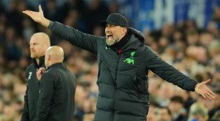 Fußball-Schiedsrichter Coote nach Klopp-Lästerei suspendiert