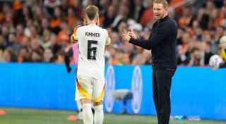 Nagelsmann: Kimmich muss weiter als Außenverteidiger spielen