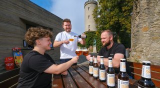 Bielefelder Bier-Neuheit: Auf ein Sparrenburger auf die Sparrenburg