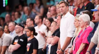 Nowitzki jubelt mit: Sieg für Basketballerinnen zum EM-Start