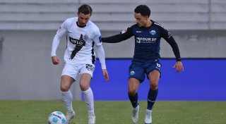 Mika Baur vom SC Paderborn feiert ein Zweitliga-Startelfdebüt mit Happy End