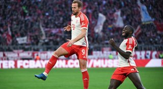 In Rotterdam geht's für die Bayern auch um Leverkusen