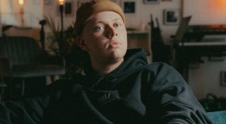 Diagnose mit 23: Hiddenhauser Musiker nach Zweifach-Krebs zurück im Leben