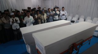 Traurige Bilanz nach Schuleinsturz in Indonesien: 61 Tote