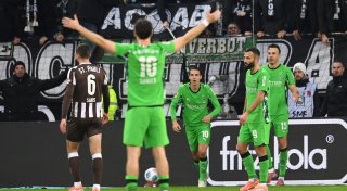 4:0 beim FC St. Pauli - Gladbach siegt erstmals