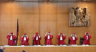 Im zweiten Anlauf soll es sitzen - Richterwahl im Bundestag