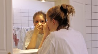 Pickel im Todesdreieck: Wer sie ausdrückt, geht ein unterschätztes Risiko ein