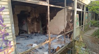 Feuerwehreinsatz an Bünder Lost-Place: Zimmerbrand im alten Kurhaus
