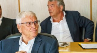 Zwanziger will Niersbach als Zeugen im Sommermärchen-Prozess