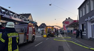 Restaurant Antep Sofrasi in Bielefeld brennt aus: Feuerwehr rettet Katze