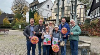 Martinsumzug und verkaufsoffener Sonntag in Enger
