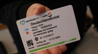 Gesperrtes Ticket und viel Ärger: Bielefelder Familie wehrt sich gegen OWL-Verkehr