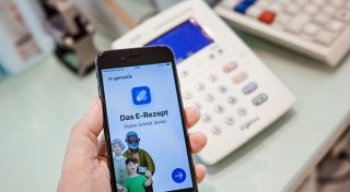 Durch E-Rezept: Kunden kaufen mehr Medikamente im Netz