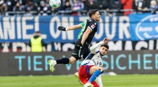 2:2 im Spitzenspiel: Hannover stoppt den HSV