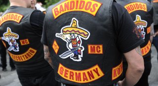 Nach Angriff: Polizei Bielefeld bestätigt Rocker-Bezug bei Schutzgelderpressung