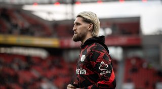 Dank früher Tore: Leverkusen besiegt Pisa - Ehrung für Wirtz