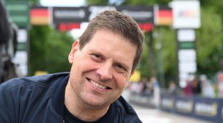 Nach Unfall: Jan Ullrich meldet sich aus dem Krankenbett