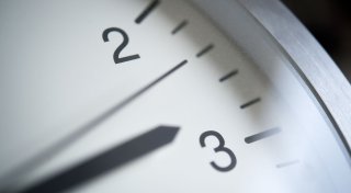 Umfrage: Frauen haben mehr Probleme mit der Zeitumstellung