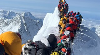 Kletterer mit Edelgas schneller auf dem Everest