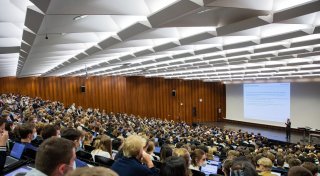 Noch ein Drittel der Hochschulfächer mit Zugangsbeschränkung