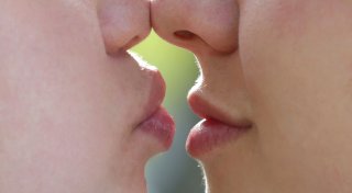 Schönheitstrend volle Lippen - mehr Volumen, weniger Gefühl?