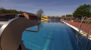 In diesem Freibad im Kreis Herford startet die Saison erst Mitte Juni