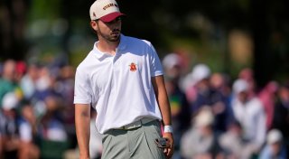 Bach statt Toilette: Golfer entschuldigt sich beim Club