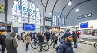 Im Zug nach Bielefeld: Diese kuriose Durchsage ist beispielhaft für das Chaos